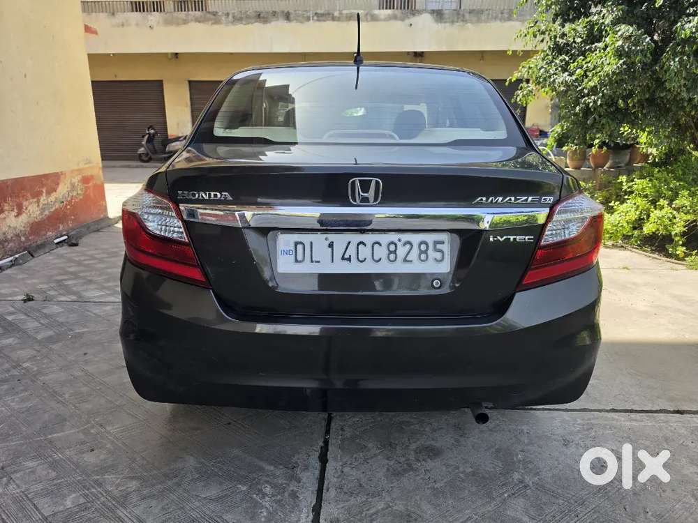 Honda Amaze 2016 Petrol Well Maintained