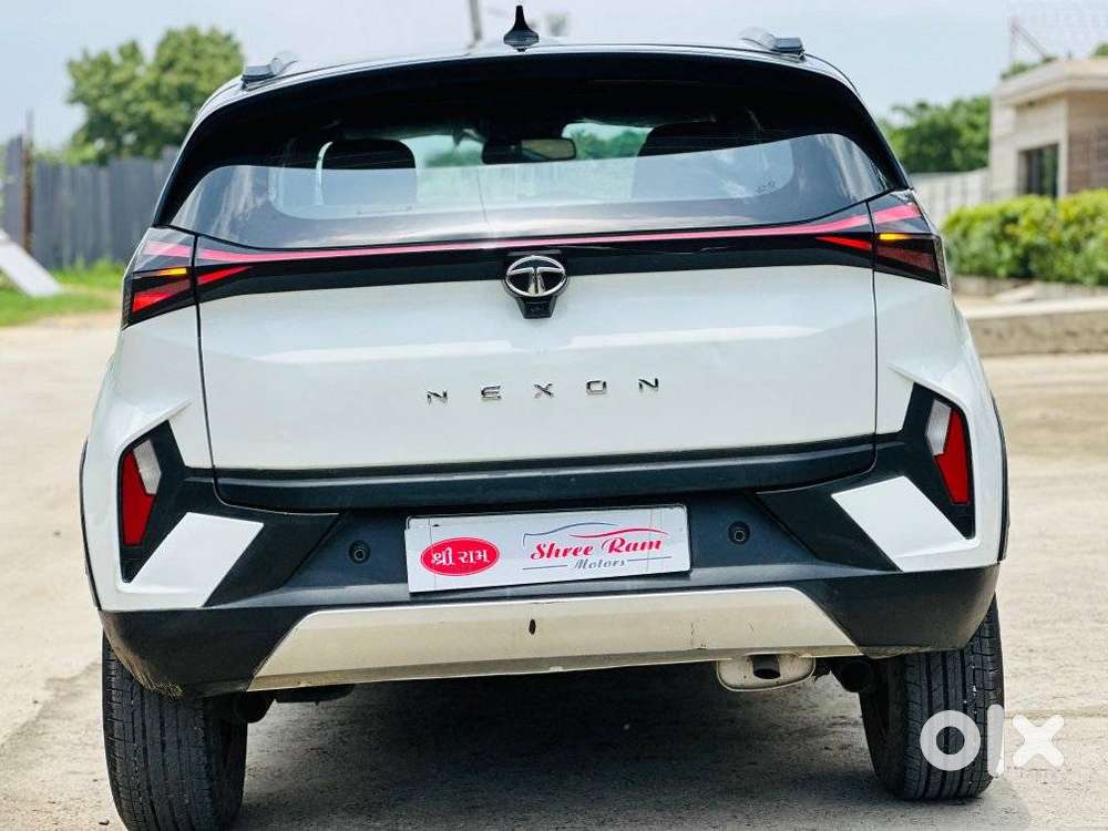 Tata Nexon Fearless Plus S 1.2 Revotron Petrol 7 Dca Dt, 2023, Petro..