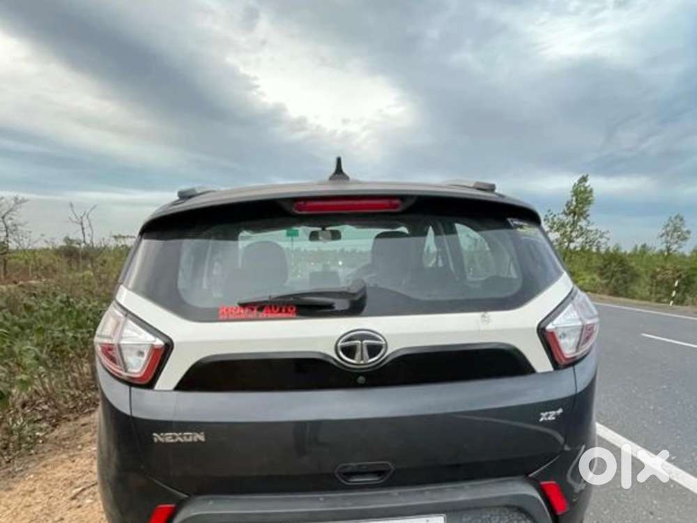 2019 Tata Nexon Petrol