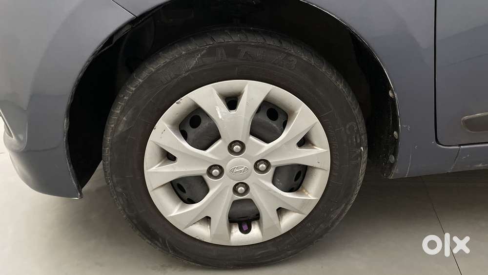 Hyundai Grand I10 [2017-2020] 1.2 Kappa Vtvt Sportz At, 2013, Petrol