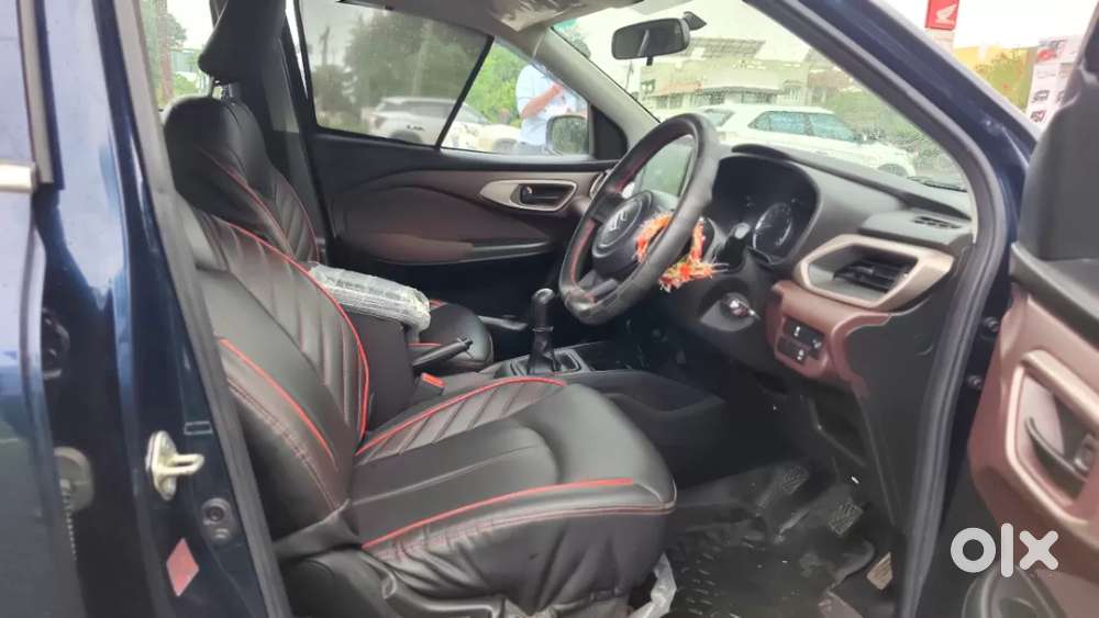 Maruti Suzuki Fronx Sigma 1.2l Mt, 2023, Petrol