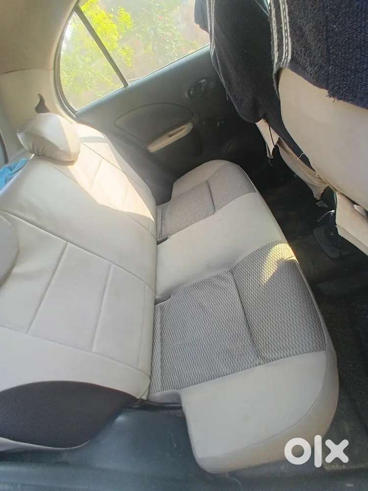 Nissan Micra Active 2015 Variant