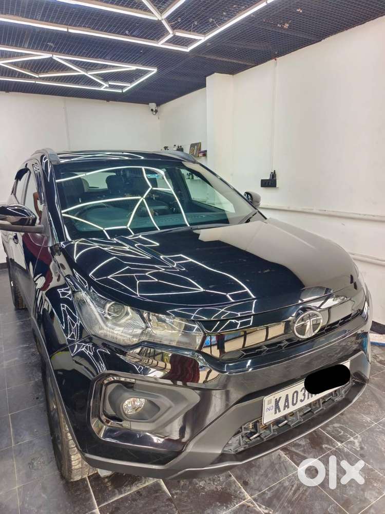 Tata Nexon Dark Edition - Xza+