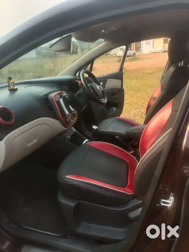 Renault Captur Petrol Well Maintain Top Model Condition