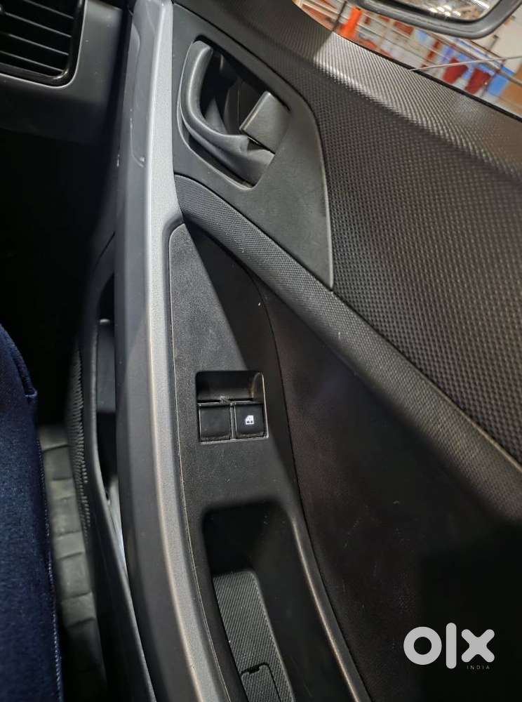 Tata Nexon 1.2 Revotron Xm (s), 2022, Petrol