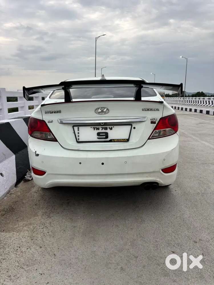 Hyundai Verna 1.6 SX 2012