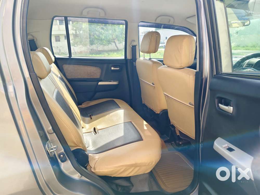 Maruti Suzuki Wagon R Vxi Amt1.2, 2016, Petrol