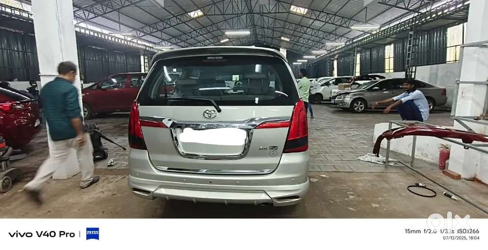 Toyota Innova Diesel 2015 210,000 Km Driven