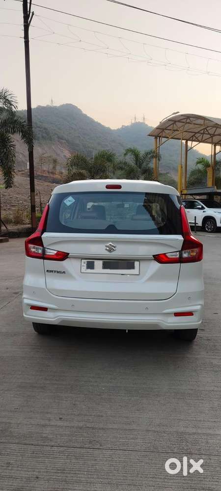 Maruti Suzuki Ertiga 2022-2023 Vxi Cng, 2022, Cng & Hybrids