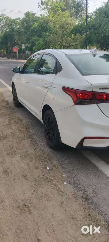 Hyundai Verna Diesel Manual 2018