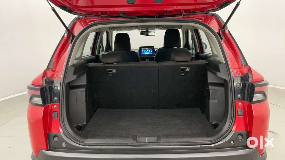 Maruti Suzuki Vitara Brezza 1.5 Zxi Plus At Dual Tone, 2022, Petrol