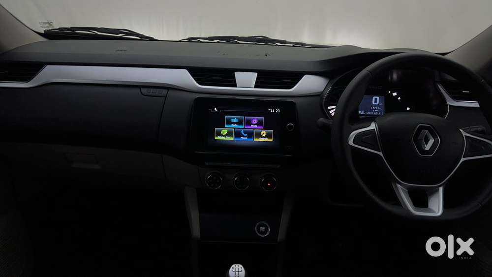 Renault Triber Rxz, 2020, Petrol