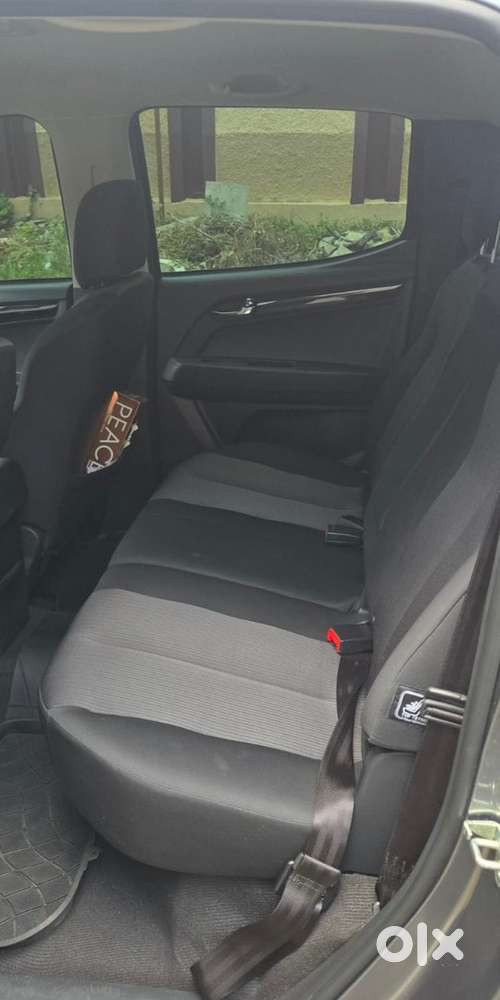 Isuzu D-max 2025 Diesel 10000 Km Driven