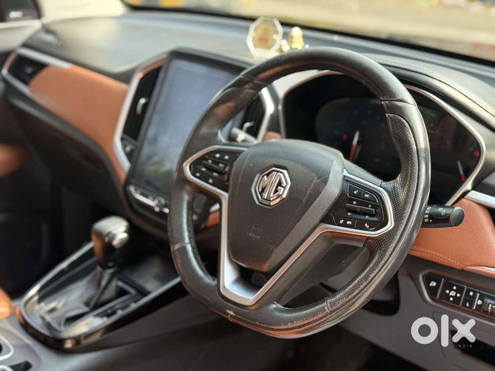 Mg Hector Plus 1.5 Sharp Turbo Cvt 6 Str, 2021, Petrol