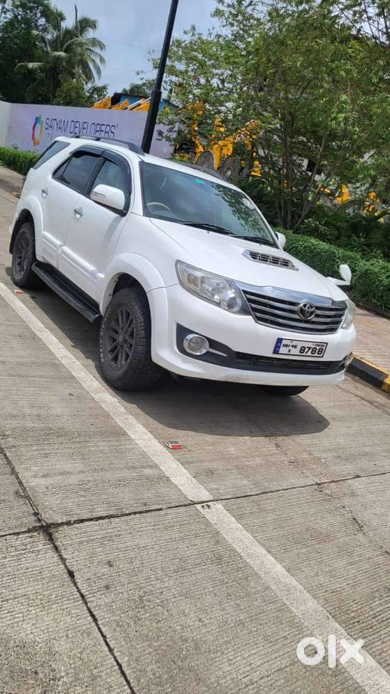 Toyota Fortuner 3.0 4x2 Automatic, 2013, Diesel