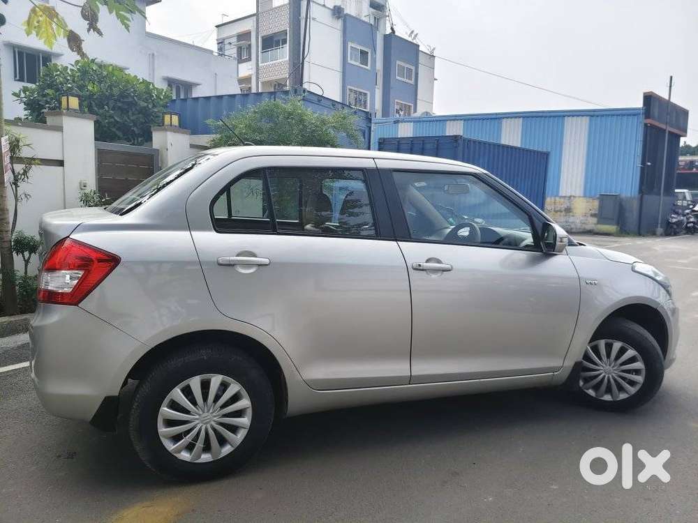 Maruti Suzuki Swift Dzire Vxi(o) Amt, 2016, Petrol