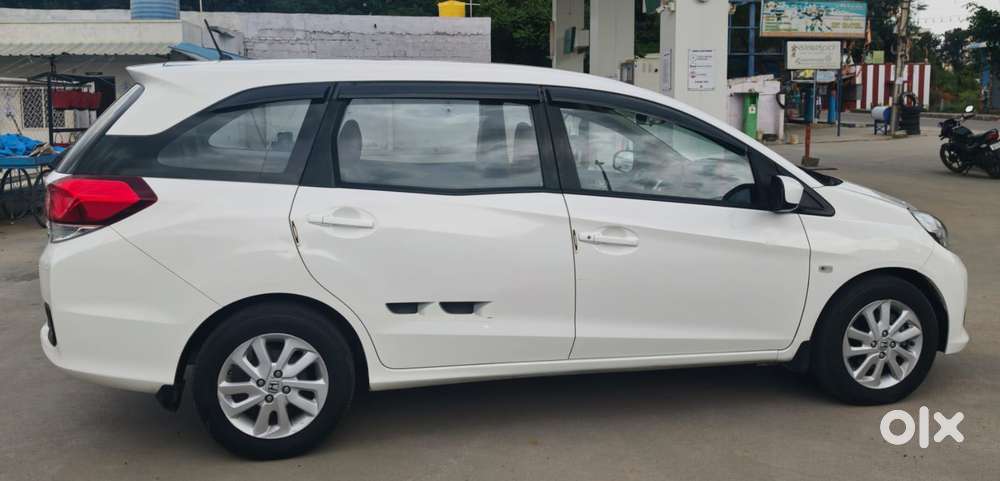 Honda Mobilio 1.5 E I-vtec Mt, 2014, Petrol