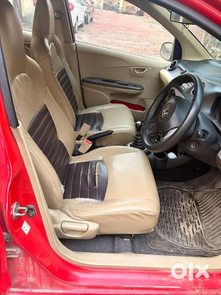 Honda Brio Petrol 2012