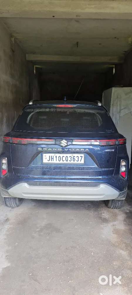 Maruti Suzuki Grand Vitara 2023 Hybrid Manual