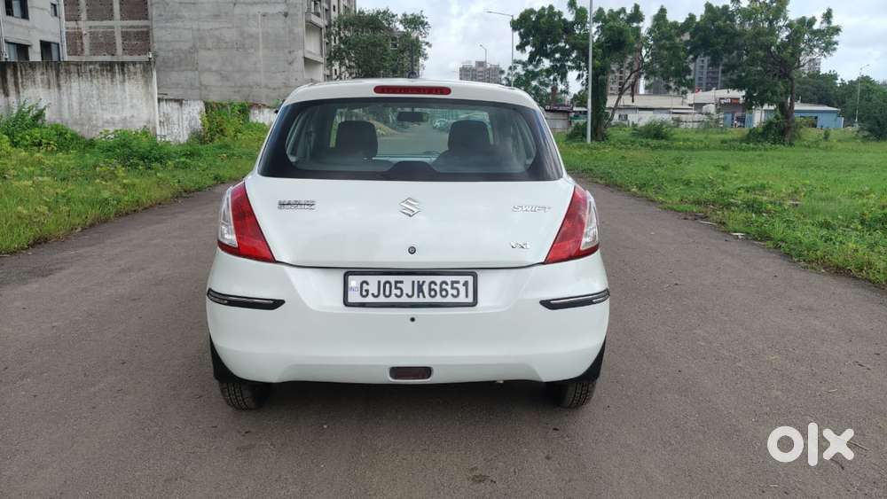 Maruti Suzuki Swift Vxi Cng, 2014, Cng & Hybrids