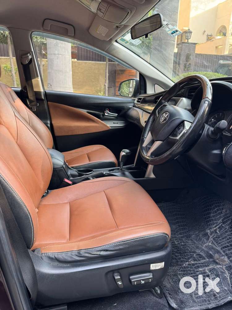 Toyota Innova Crysta 2.8 Zx At, 2017, Diesel