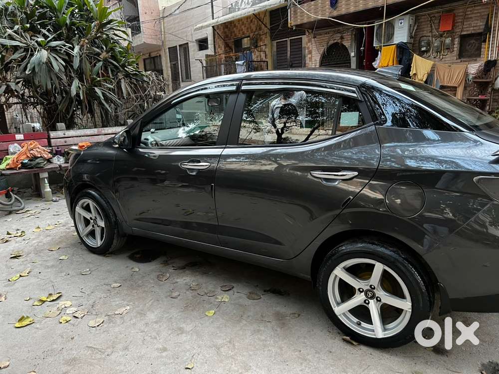 Hyundai Aura 2023 Cng & Hybrids Well Maintained
