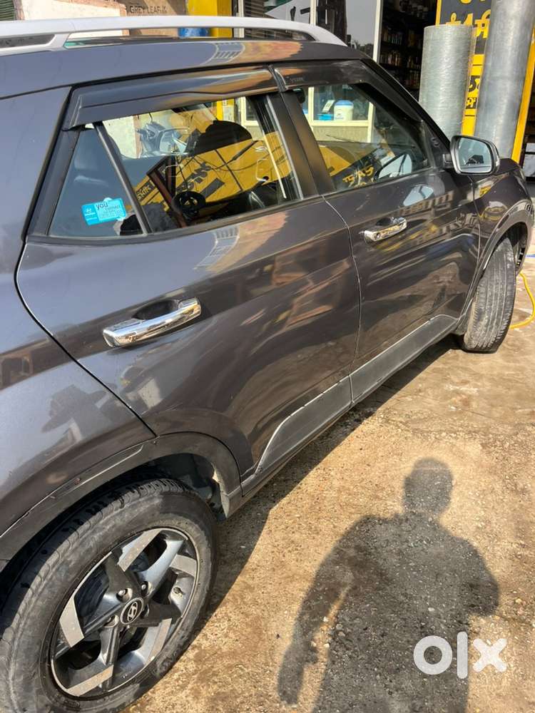 Hyundai Venue Diesel 2019