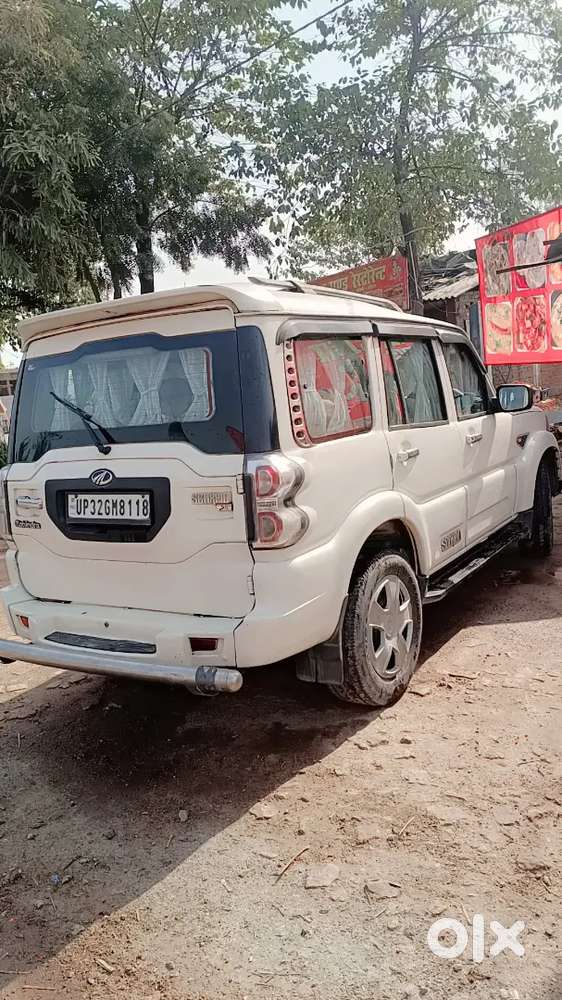 Mahindra Scorpio 2015 Diesel Manual 15 Km