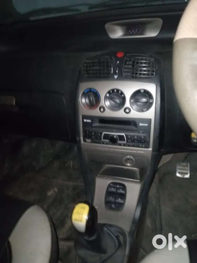 Tata Indigo Ecs 2014 Cng