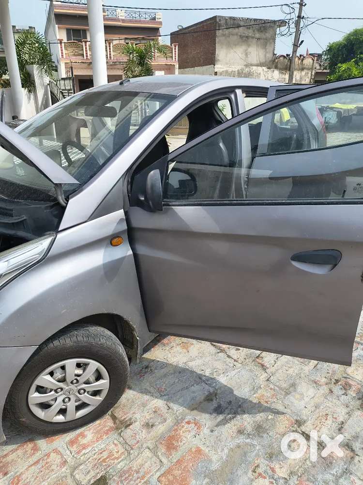 Hyundai Eon Petrol Manual 2014 Era +