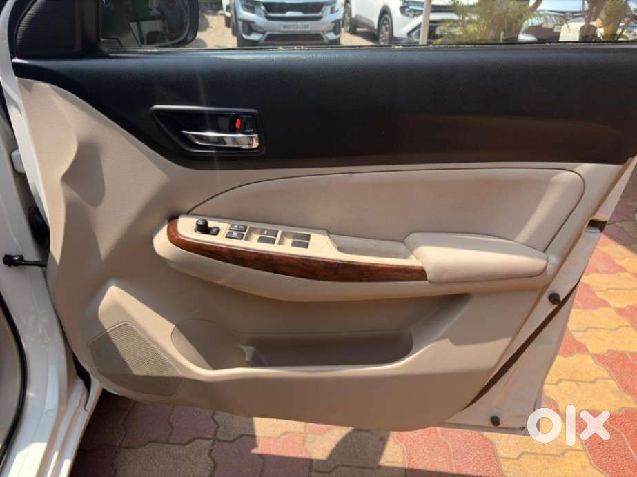 Maruti Suzuki Dzire 1.2 Zxi Plus Amt, 2018, Petrol