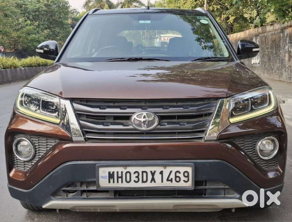 Toyota Urban Cruiser 1.5 Premium Grade Dual Tone At, 2022, Petrol
