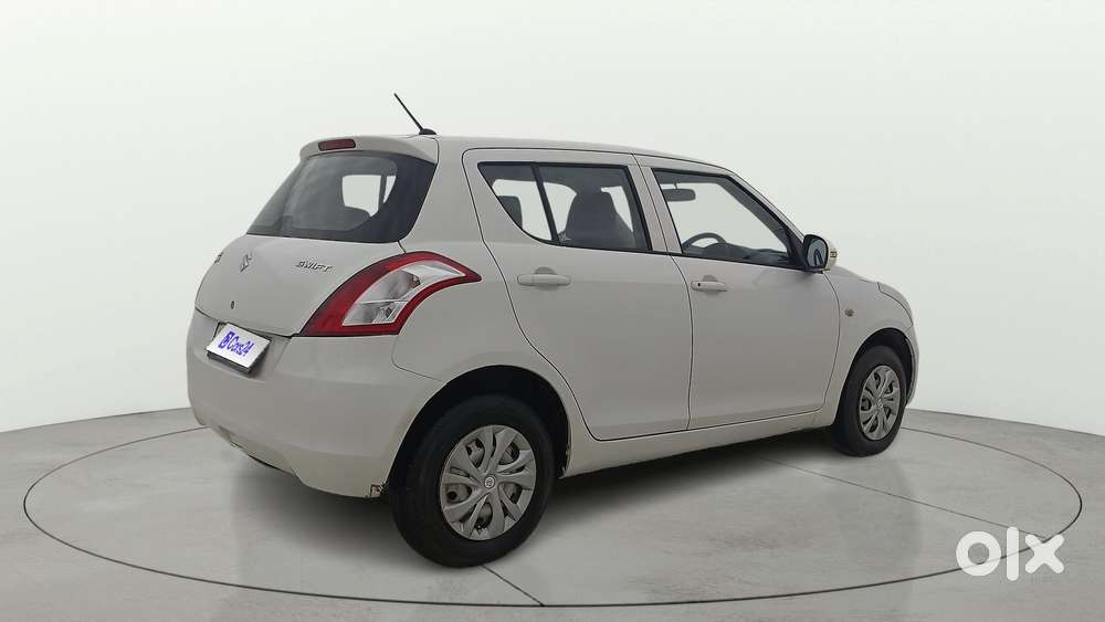 Maruti Suzuki Swift 1.2 Lxi (o), 2015, Petrol