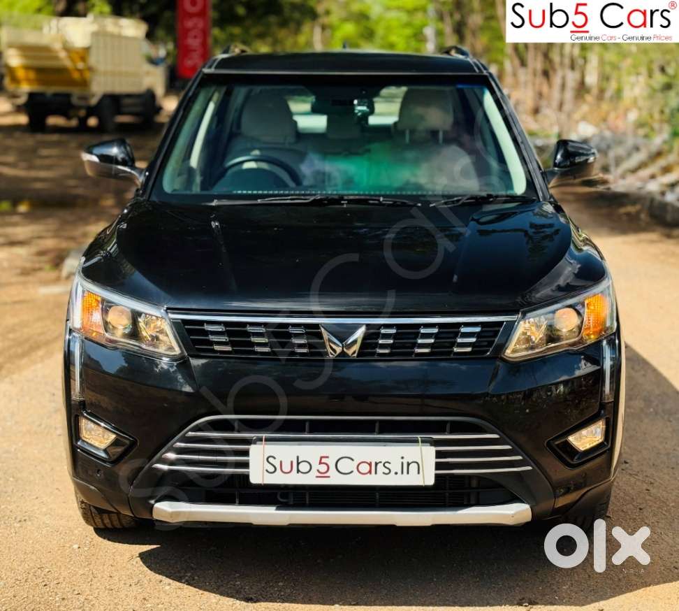 Mahindra Xuv300 W8 Option, 2023, Petrol