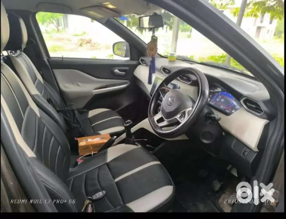 Nissan Magnite 2021 Petrol 88000 Km Driven