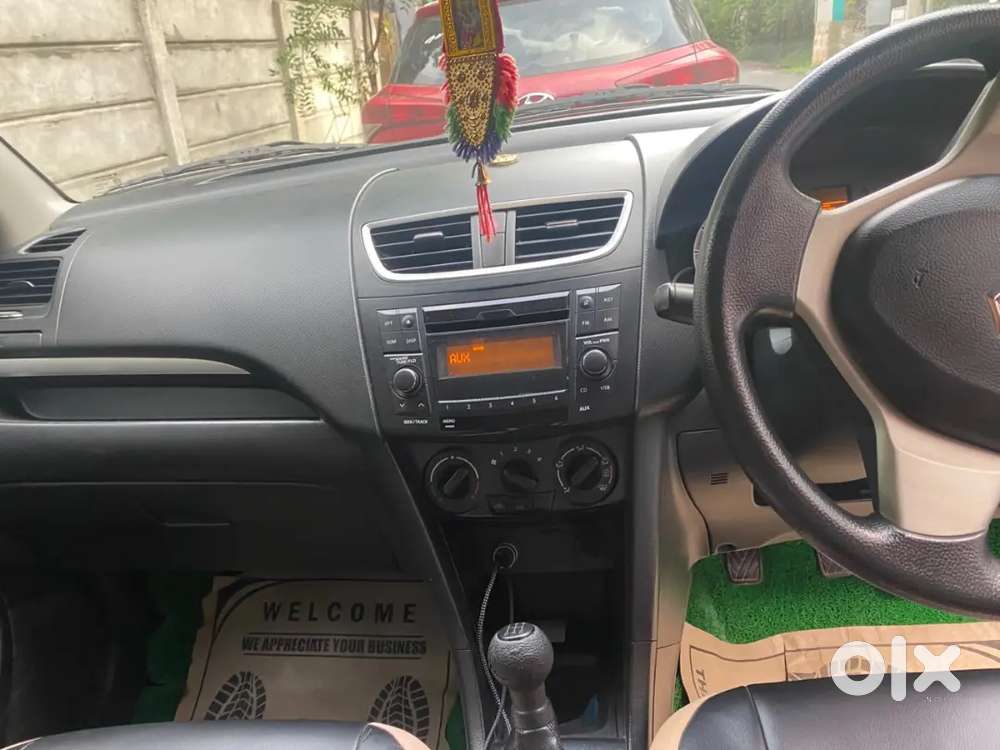 Maruti Suzuki Swift Vxi 2016