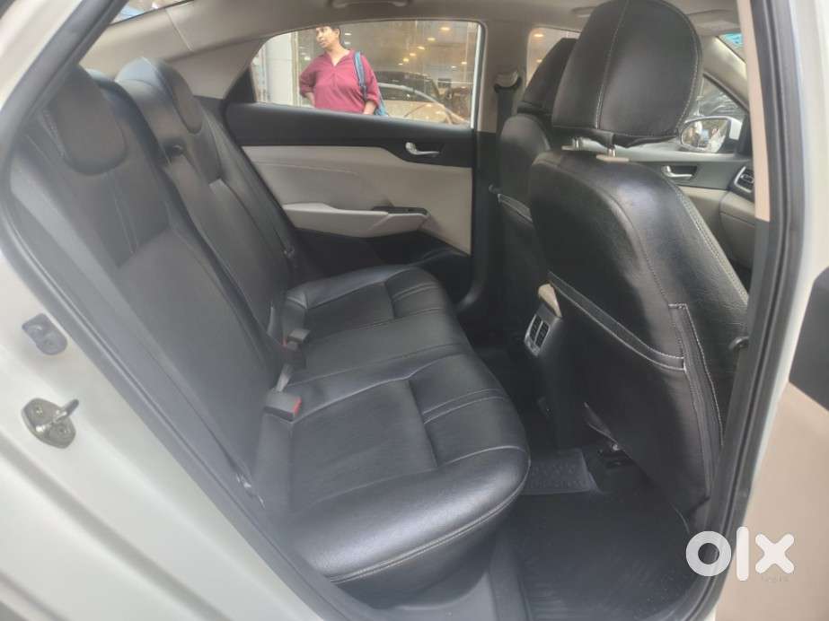 Hyundai Verna 1.5 Sx Ivt, 2022, Petrol