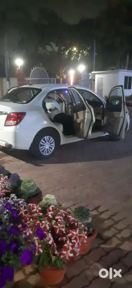 Maruti Suzuki Dzire 2022 Petrol Well Maintained