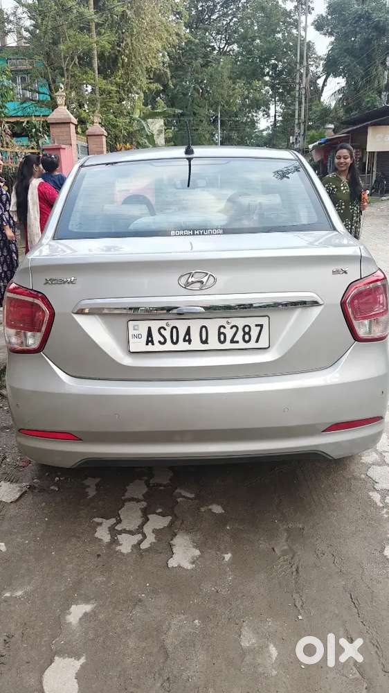 Hyundai Xcent 2016 Petrol 74000 Km Driven