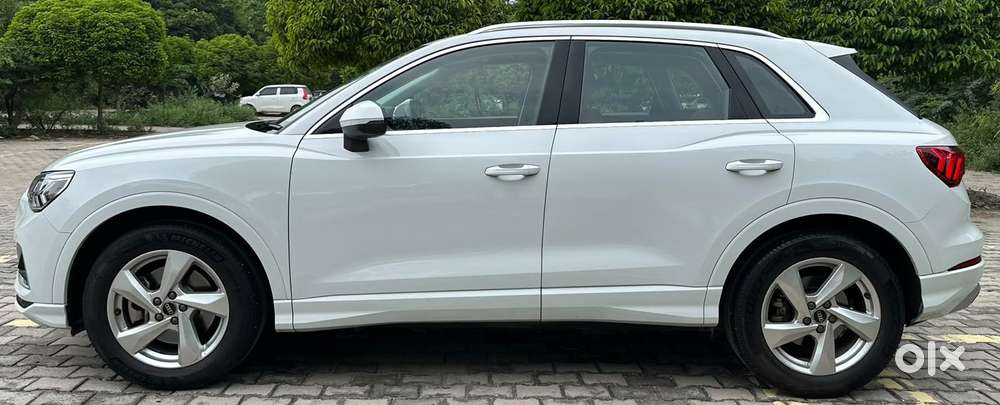Audi Q3 40 Tfsi Premium Plus, 2024, Petrol