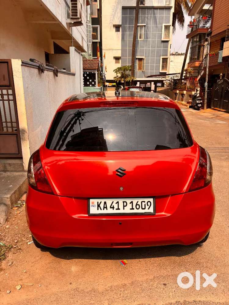 Maruti Suzuki Swift Vxi