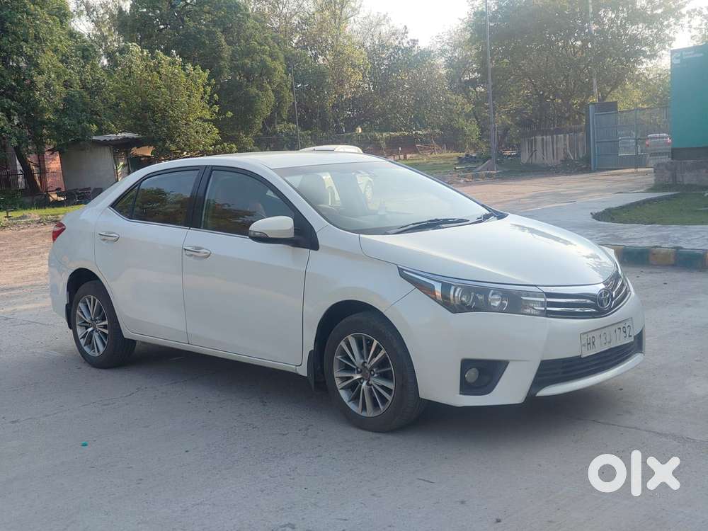 Toyota Corolla Altis Vl, 2015, Petrol