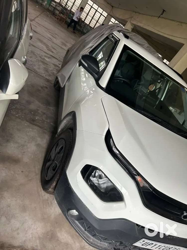  **tata Punch Pure (white) – For Sale**

* Model: Tata Punch Pure
*