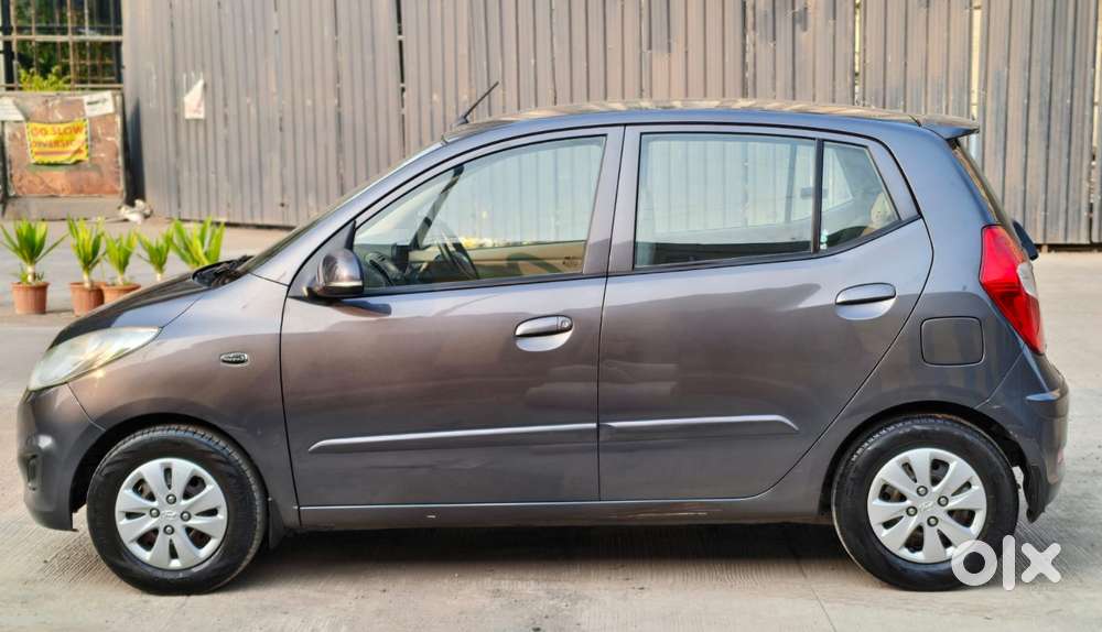 Hyundai I10 Sportz, 2012, Petrol