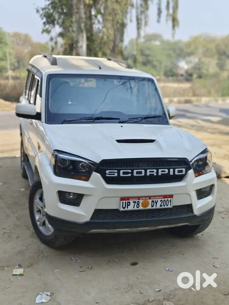 Mahindra Scorpio Classic Diesel 2015