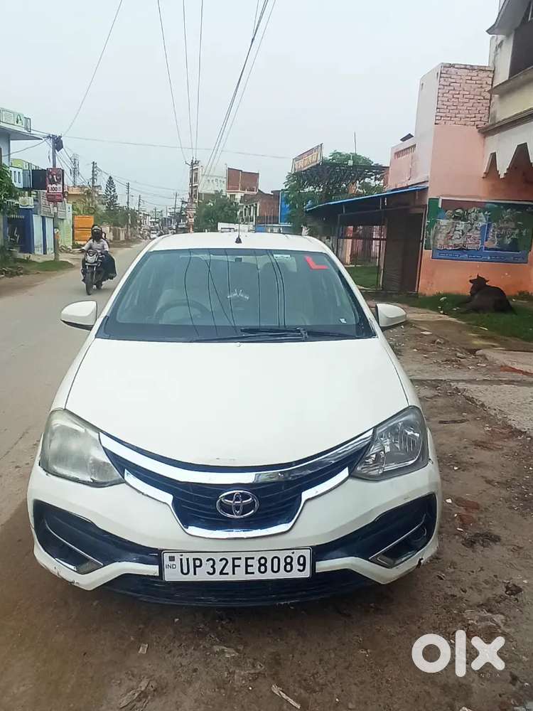 Toyota Etios Diesel 2014 Urgent Sell Jisko Lena Ohi Sms Kare