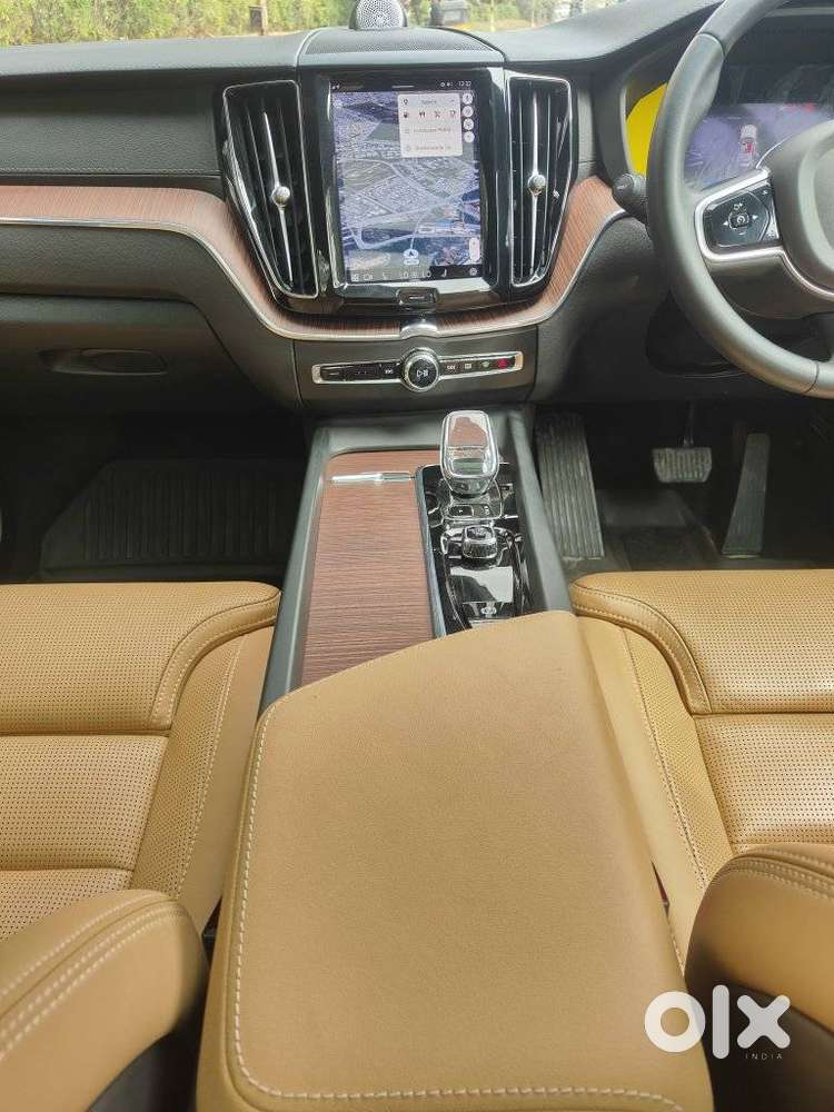 Volvo Xc60 2.0 B5 Ultimate, 2023, Petrol