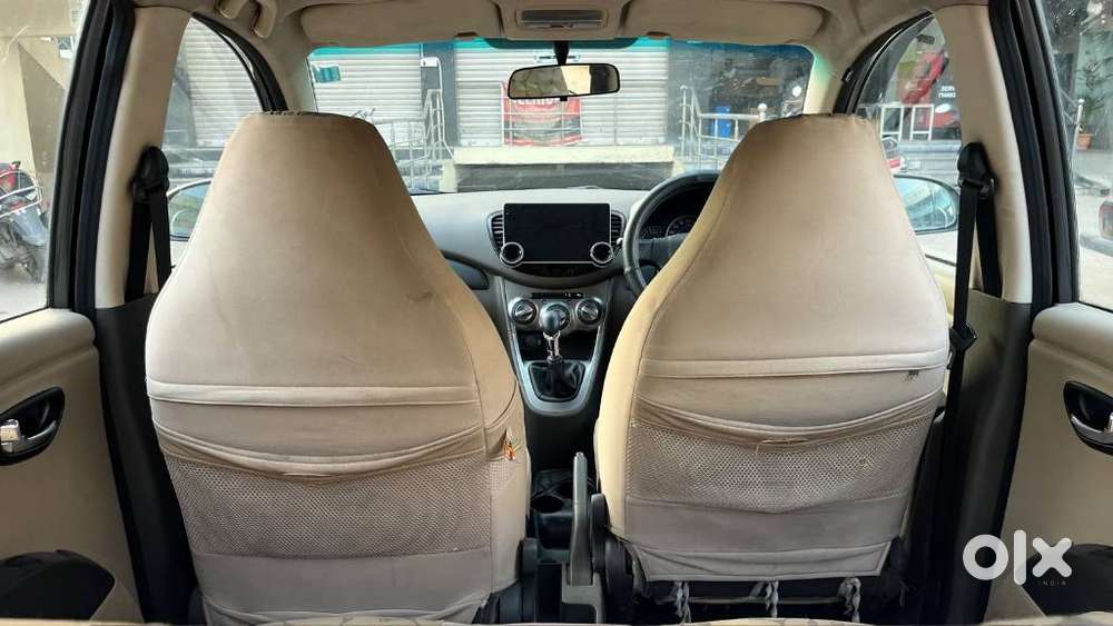 Hyundai I10 Sportz At, 2010, Petrol