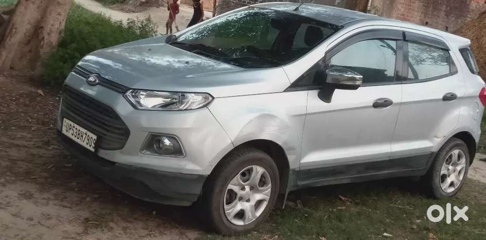 फोर्ड इकोस्पोर्ट अगस्त 2013 अच्छी कंडीशन में