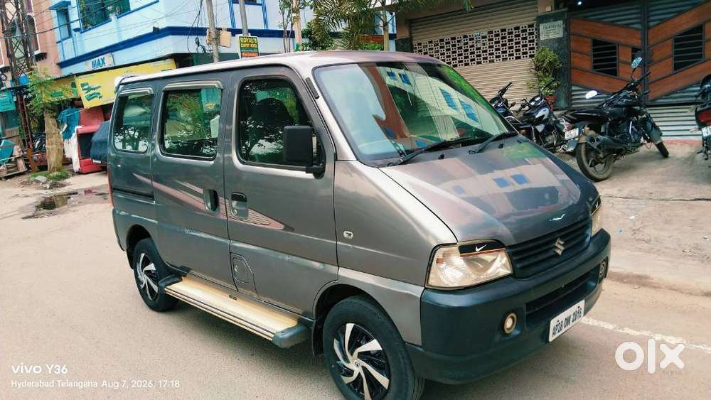 Maruti Suzuki Eeco Smiles 7 Seater Standard, 2013, Cng & Hybrids